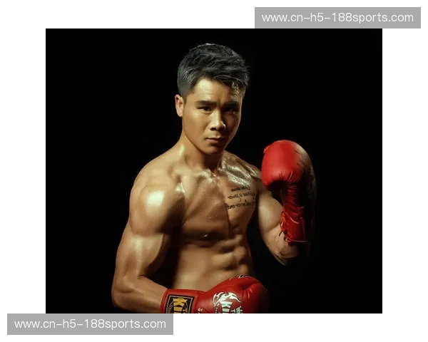 铁拳坦克与致命妖刀：杨茁vs邱建良，中国搏击史上永恒的巅峰假想敌